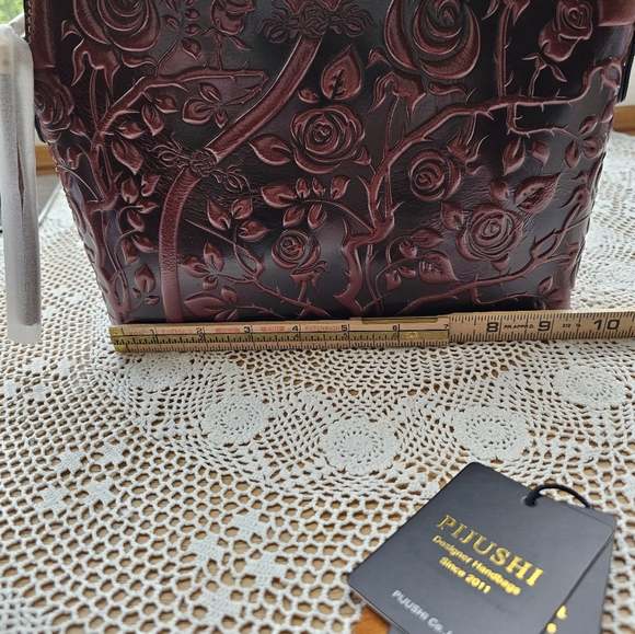 PIJUSHI ROSE CROSSBODY EMBOSSED LEATHER BROWN. - Picture 14 of 16